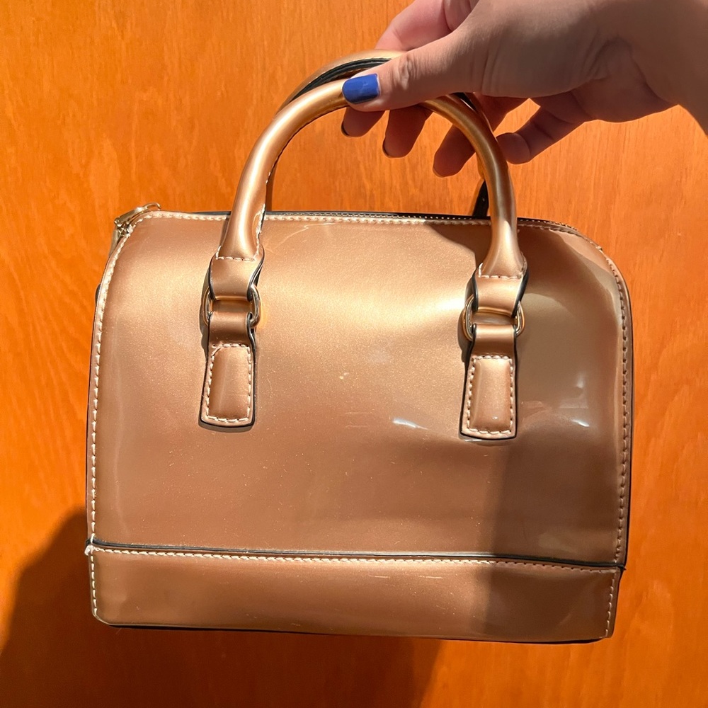 Gold Bag ✨